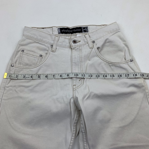 Vintage Levi’s Silver Tab High Waist fit Jeans - Picture 3 of 7